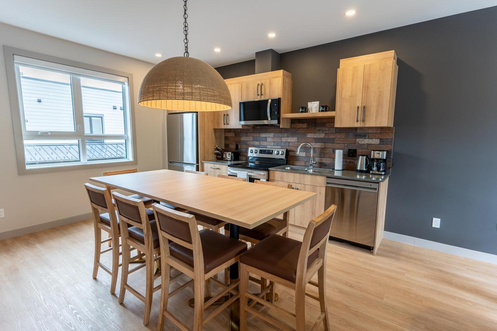 Basecamp Suites Revelstoke Zimmer foto