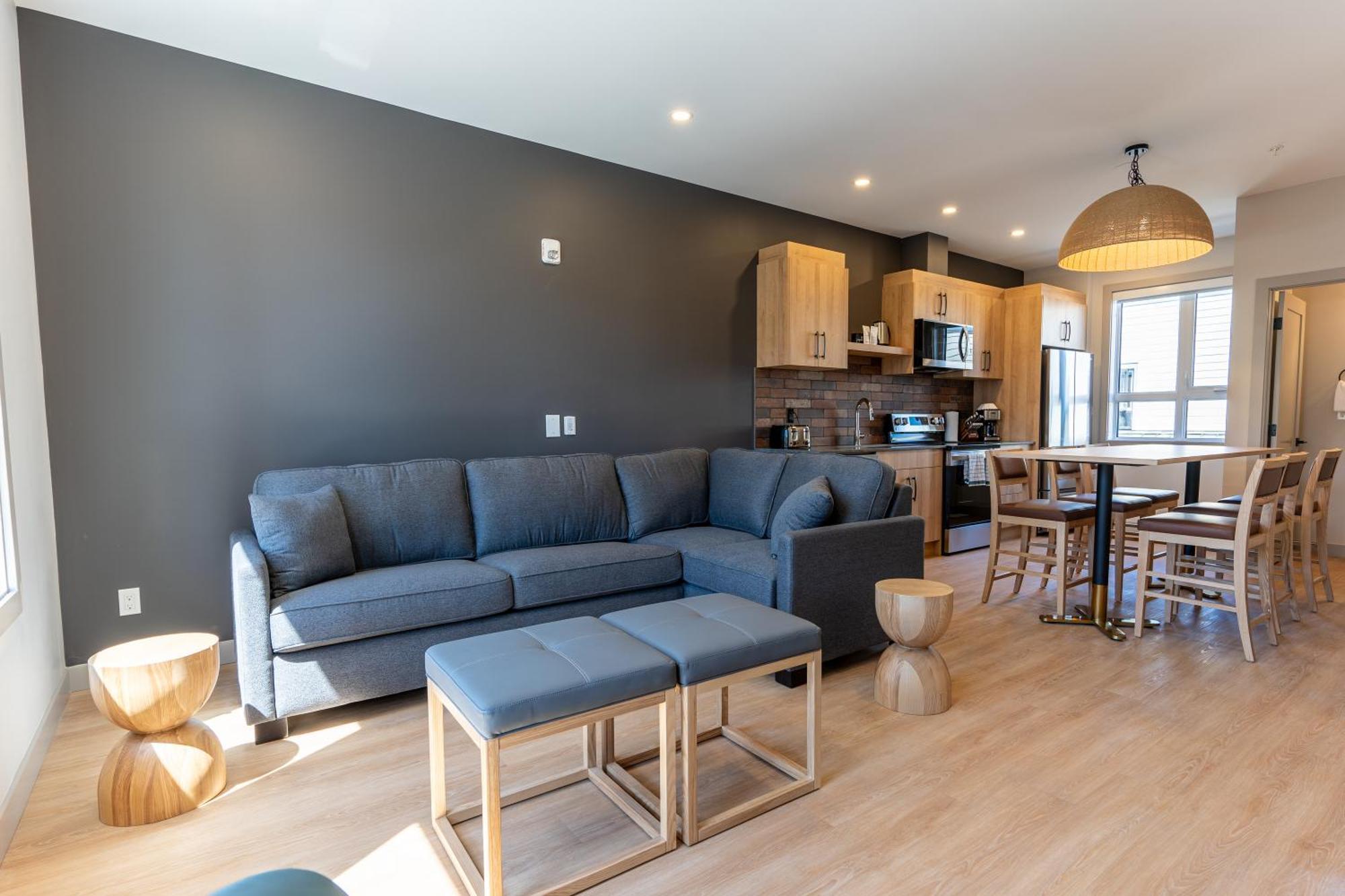 Basecamp Suites Revelstoke Zimmer foto