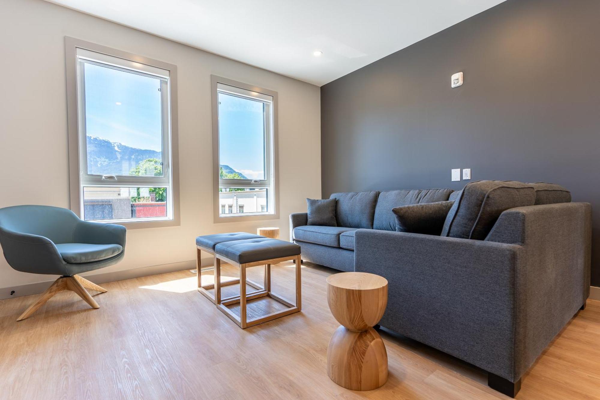 Basecamp Suites Revelstoke Exterior foto
