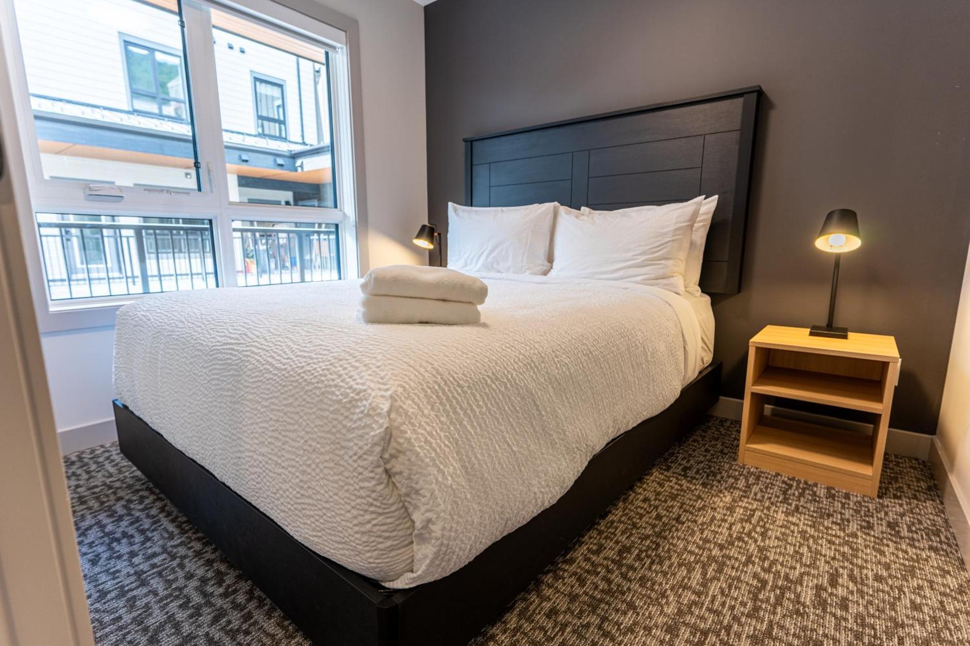 Basecamp Suites Revelstoke Zimmer foto