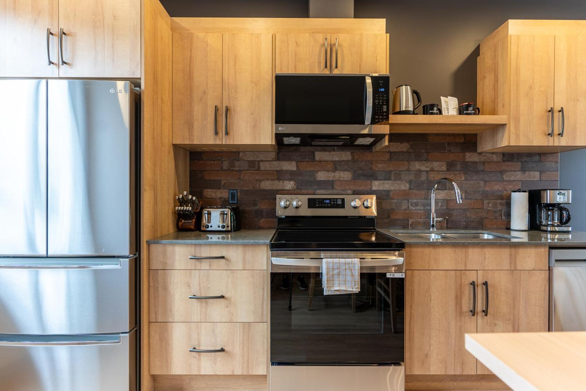 Basecamp Suites Revelstoke Zimmer foto